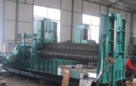 河北上輥萬能卷板機